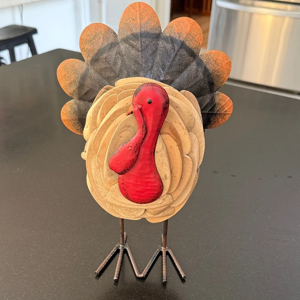 Rustic Farmhouse Metal & Wood Turkey Tabletop Decor